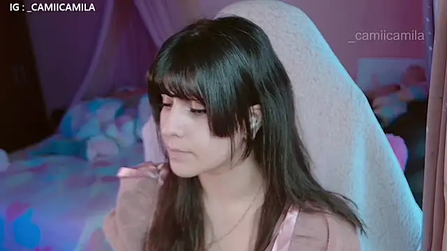 Snapshot of Renooh chatting on November 10, 2025, 2:49 pm Renooh online show from November 10, 2025, 2:49 pm