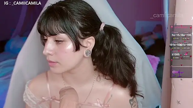 Snapshot of Renooh chatting on November 20, 2025, 2:17 pm Renooh online show from November 20, 2025, 2:17 pm