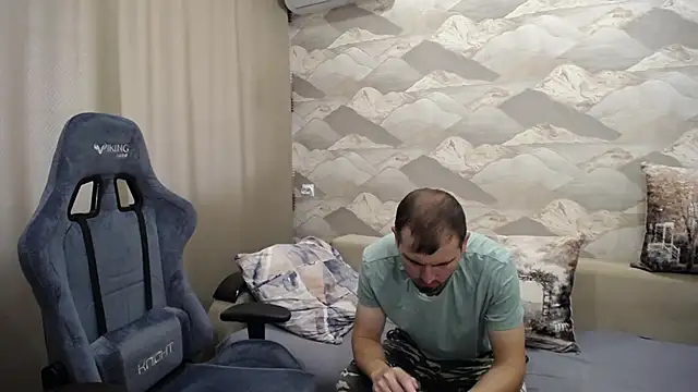 SerzhKorol1 online show from September 9, 2025, 8:58 am