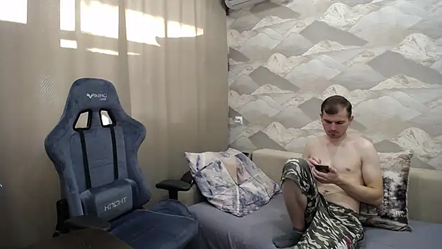 SerzhKorol1 online show from November 4, 2025, 6:01 am