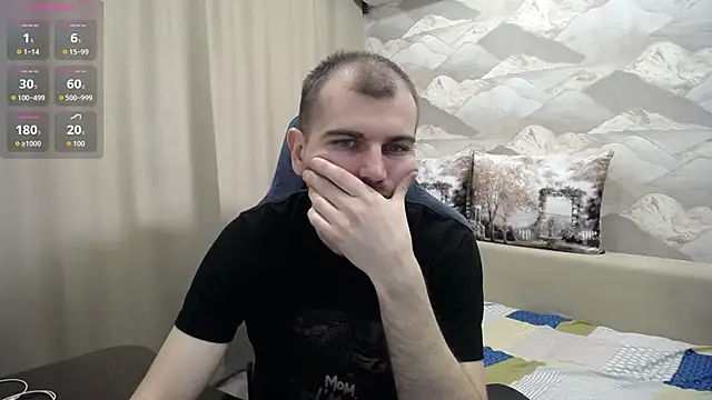 Snapshot of SerzhKorol1 chatting on May 5, 2026, 8:00 am SerzhKorol1 online show from May 5, 2026, 8:00 am
