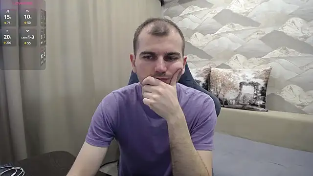 Snapshot of SerzhKorol1 chatting on May 8, 2026, 7:46 am SerzhKorol1 online show from May 8, 2026, 7:46 am