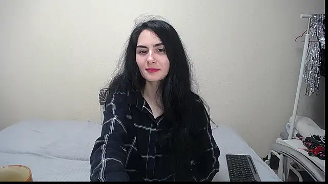 The Blacksphinxxx online show from December 15, 2025, 7:12 am