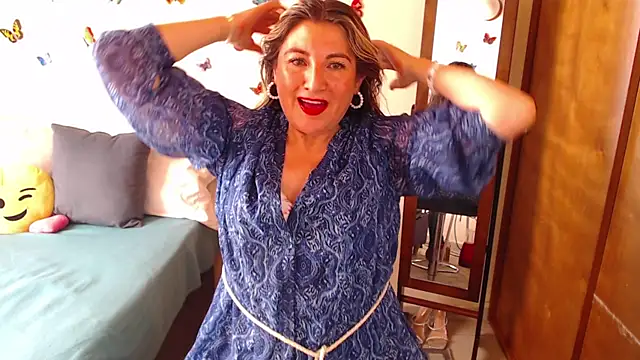 Jolie-Mature online show from January 7, 2025, 9:14 pm