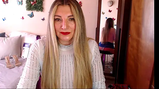 Jolie-Mature online show from June 5, 2026, 8:58 pm