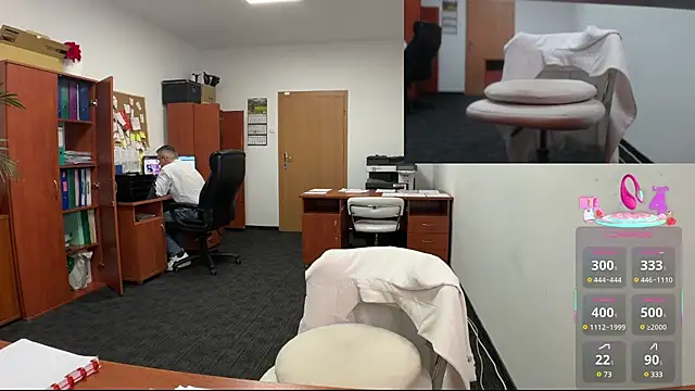 legsLONG online show from March 19, 2025, 4:57 am