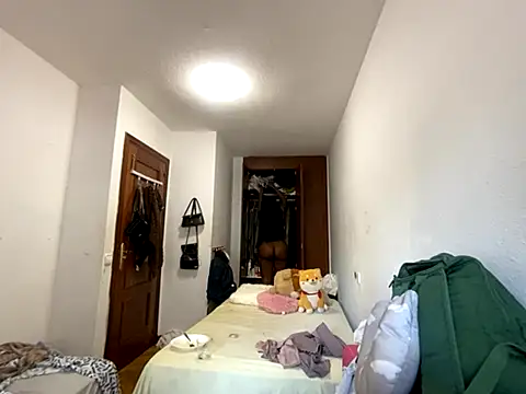 Snapshot of viioolleettaa chatting on October 24, 2025, 4:03 pm viioolleettaa online show from October 24, 2025, 4:03 pm