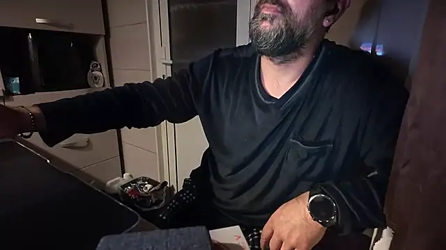 TigerOne19 online show from November 14, 2025, 7:45 pm