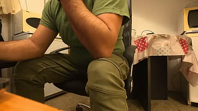 TigerOne19 online show from November 19, 2025, 5:13 pm