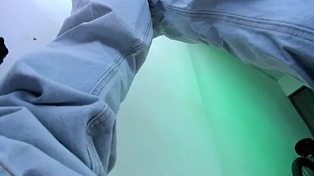 Snapshot of Samuel_Suarez chatting on February 26, 2026, 2:49 pm Samuel Suarez online show from February 26, 2026, 2:49 pm