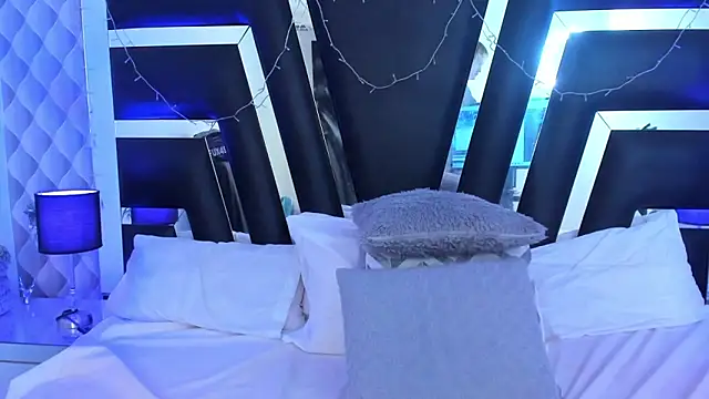 katya kozlov online show from September 13, 2025, 5:07 am