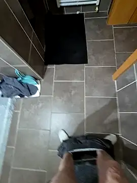 nicoco5757 online show from April 4, 2026, 9:29 am