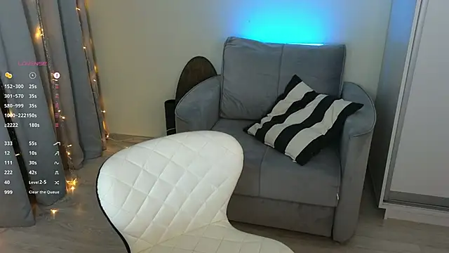 Snapshot of mo1ly chatting on January 4, 2025, 8:17 am mo1ly online show from January 4, 2025, 8:17 am