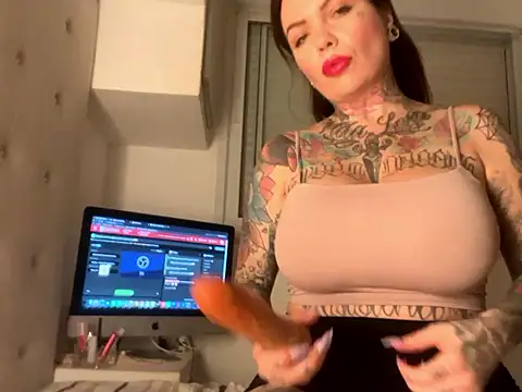 SabrinaRussel online show from March 7, 2025, 12:04 am