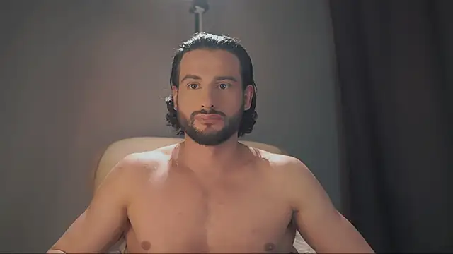 Keen   Luckystrike online show from January 18, 2026, 1:04 pm