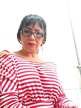 kelly dirty  online show from October 8, 2025, 7:11 pm