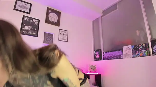 Snapshot of gothic_do11 chatting on March 8, 2025, 5:11 pm gothic do11 online show from March 8, 2025, 5:11 pm