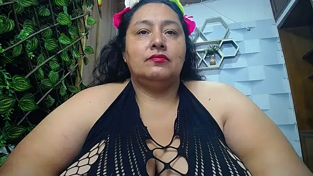 TistMature online show from November 13, 2025, 1:10 pm