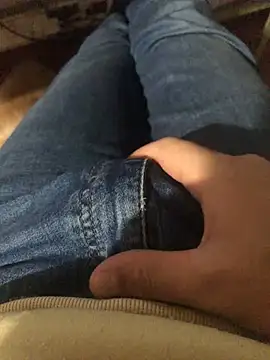 gokhanbey34 online show from January 22, 2025, 12:59 am