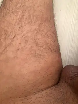 gokhanbey34 online show from October 3, 2025, 8:44 am