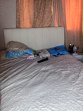 Mya And Davidd online show from February 4, 2025, 9:20 pm