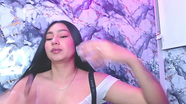 sweeet amy online show from March 18, 2026, 8:12 pm