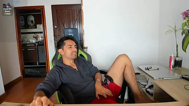 EuphoriaBoys online show from December 15, 2024, 7:42 pm