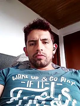 EuphoriaBoys online show from March 11, 2025, 8:42 pm