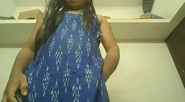 Snapshot of Akhilamolu_the_transsissy chatting on January 1, 2025, 6:16 pm Akhilamolu the transsissy online show from January 1, 2025, 6:16 pm