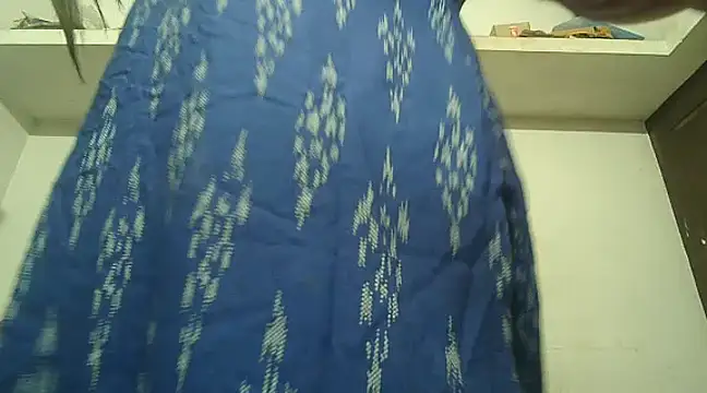 Snapshot of Akhilamolu_the_transsissy chatting on March 21, 2025, 5:56 pm Akhilamolu the transsissy online show from March 21, 2025, 5:56 pm