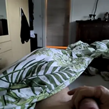 Snapshot of Andy7430 chatting on October 28, 2025, 6:50 am Andy7430 online show from October 28, 2025, 6:50 am