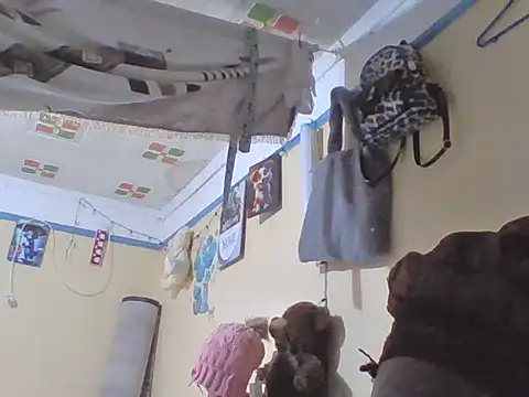 Snapshot of miss_melis chatting on May 28, 2026, 7:27 am miss melis online show from May 28, 2026, 7:27 am