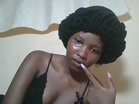 sexyjanett online show from April 3, 2026, 7:23 pm