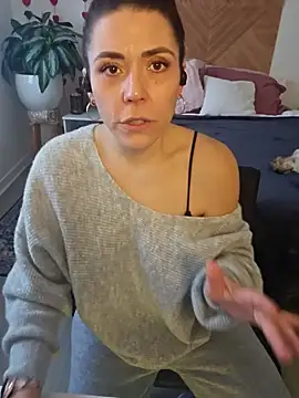 Ellie-L-Elizabeth online show from February 19, 2026, 6:59 pm