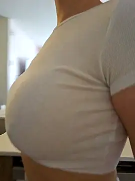 Ellie-L-Elizabeth online show from February 28, 2026, 4:41 pm