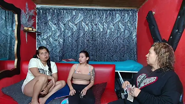 Snapshot of lesbiancuple chatting on February 12, 2025, 12:27 am lesbiancuple online show from February 12, 2025, 12:27 am