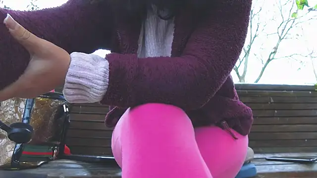 SquirtyMellissaLabia online show from November 5, 2025, 6:46 am