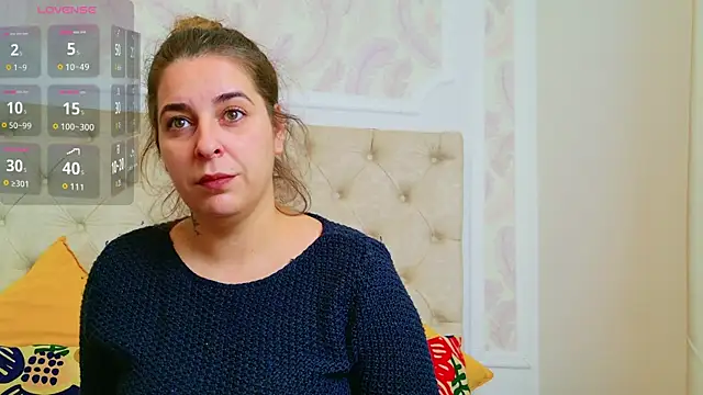 KarinaNoir online show from October 7, 2025, 4:09 am