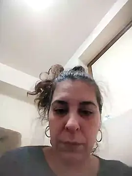 KarinaNoir online show from February 28, 2026, 4:13 am