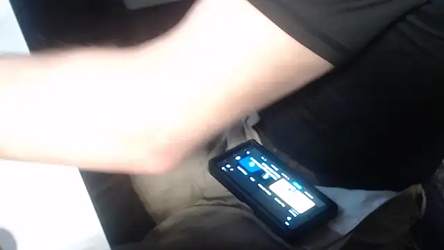 Snapshot of QueenDenizeAndTheCaptain chatting on April 5, 2026, 11:35 pm QueenDenizeAndTheCaptain online show from April 5, 2026, 11:35 pm