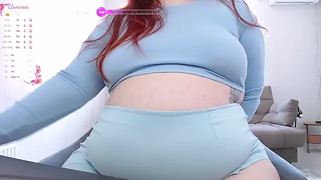 Mia Bows online show from February 18, 2025, 8:05 am