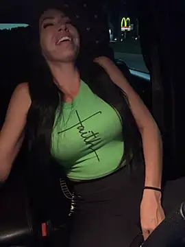 annablisss online show from October 19, 2025, 3:18 am