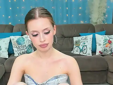  Sweet  Cherry  online show from December 15, 2024, 9:20 pm