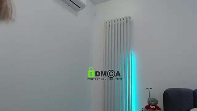 Snapshot of kissabellaa chatting on March 14, 2025, 9:43 pm kissabellaa online show from March 14, 2025, 9:43 pm