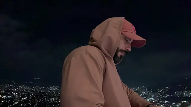 romeolovedark online show from March 10, 2025, 1:01 am