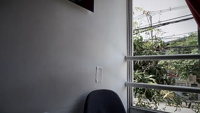 romeolovedark online show from September 13, 2025, 2:28 pm