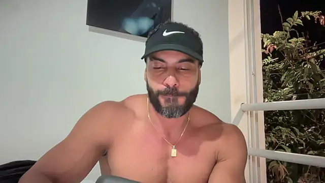 romeolovedark online show from September 14, 2025, 2:33 am