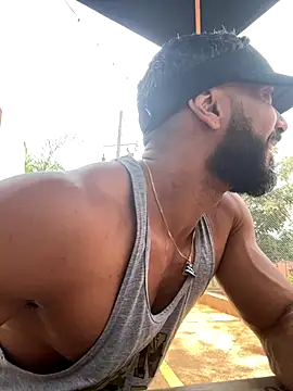 romeolovedark online show from October 6, 2025, 5:43 pm