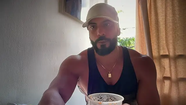 romeolovedark online show from April 10, 2026, 9:19 pm