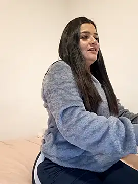 Snapshot of laura_dirtyhot chatting on December 24, 2024, 5:13 pm laura dirtyhot online show from December 24, 2024, 5:13 pm